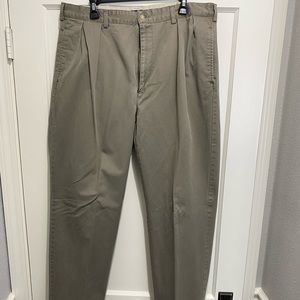 Olive Polo Ralph Lauren Chinos